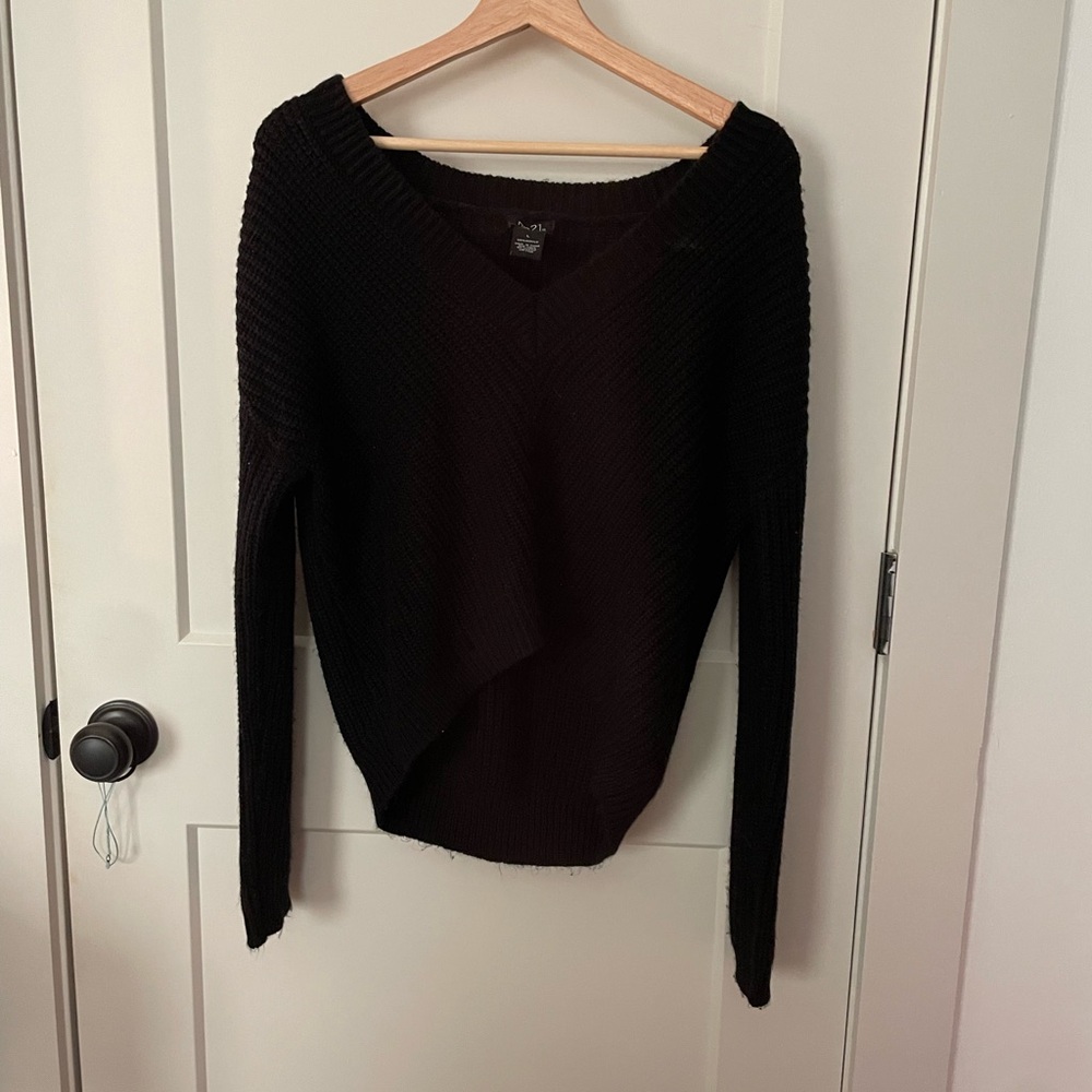 Rue21 Classic Black V-Neck Sweater